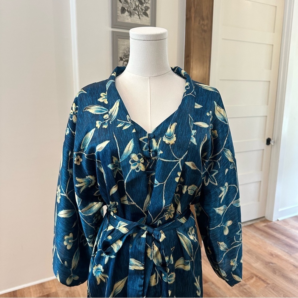 Vintage Y2K Blue Wrap Floral Soft Robe Matching Nightgown Intimates Pajama Set - Picture 3 of 11